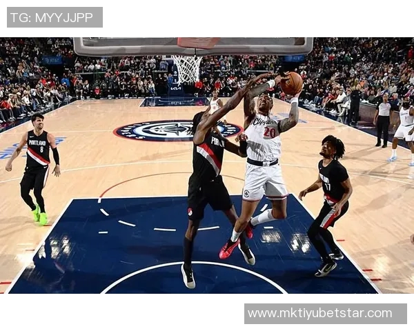 罗林斯表现稳定出场36分钟贡献16分4板8助2抢断球队略有回落