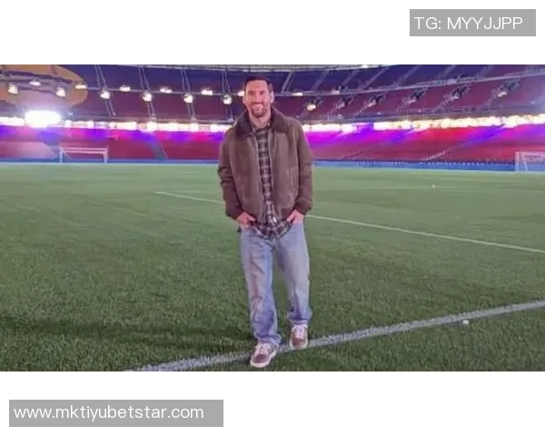 梅西夜游诺坎普并非竞选目的只是回家探亲之行