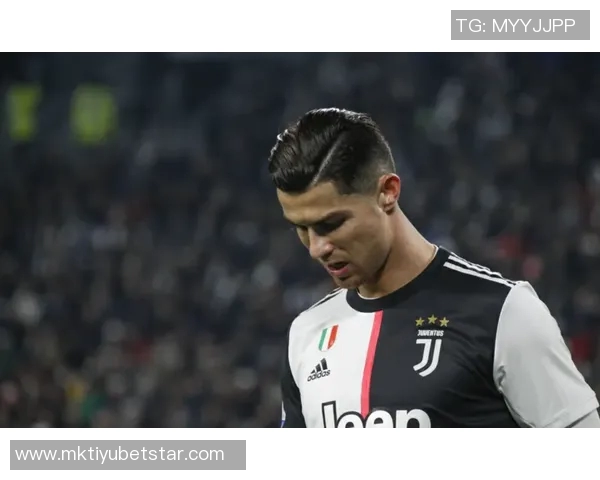 皇马与尤文高层会晤礼物传情展现友好合作意愿 皇马与尤文高层会晤礼物传情展现友好合作意愿