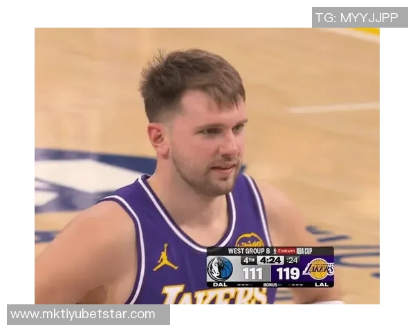 东契奇与里夫斯联手创造罚球新纪录湖人比赛表现令人失望