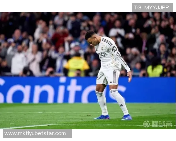 姆巴佩追平亨利成欧战进球第二多法国人本泽马92球独占第一